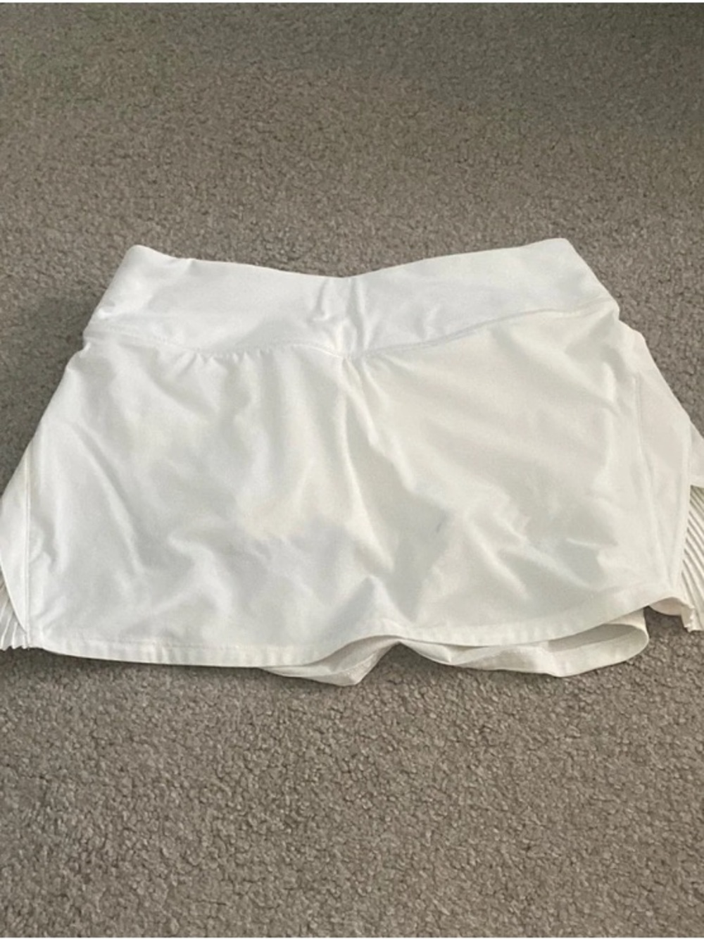 lululemon athletica White Skater Athletic Skirt with Built-In Shorts - Picture 2 of 3
